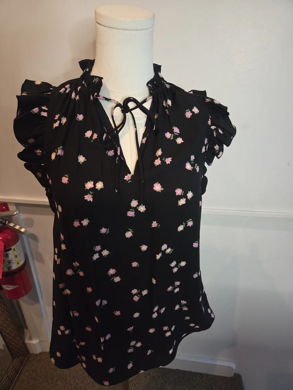 Kate Spade New York Black Floral Ruffle Sleeve Tie Neck Blouse XS